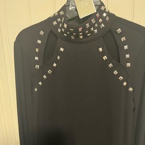 NWT Carmen Marc Valvo Long Sleeve Studded blouse.SZ M